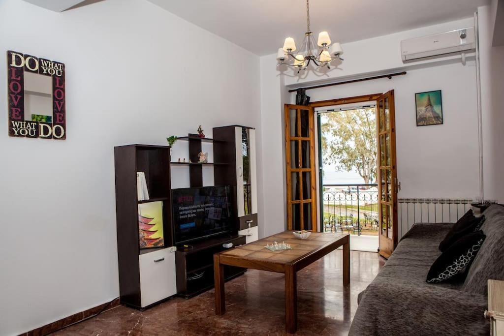 City Center, Sea View Apartment, Amelia! Anemomylos Екстериор снимка